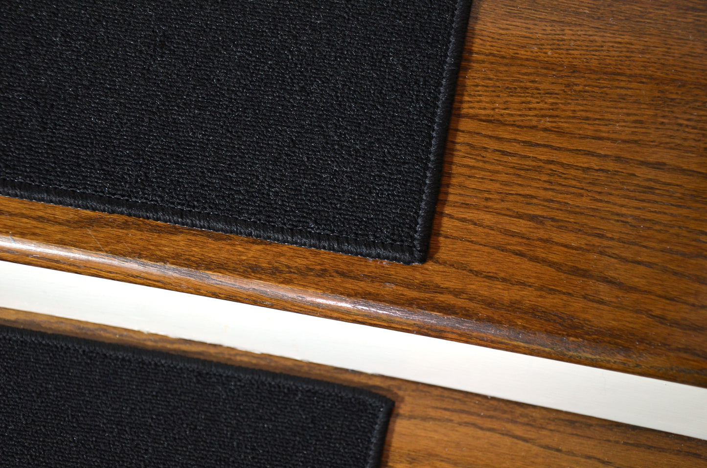 Solid Black Low‑Profile Non‑Slip Stair Treads – Peel & Stick | Set of 15 (30" x 9")