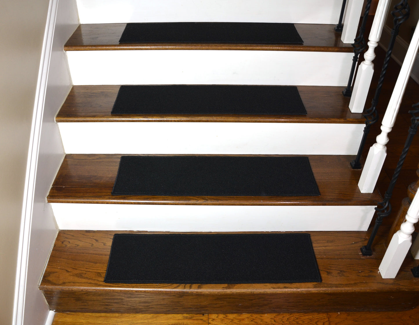 Solid Black Low‑Profile Non‑Slip Stair Treads – Peel & Stick | Set of 15 (30" x 9")