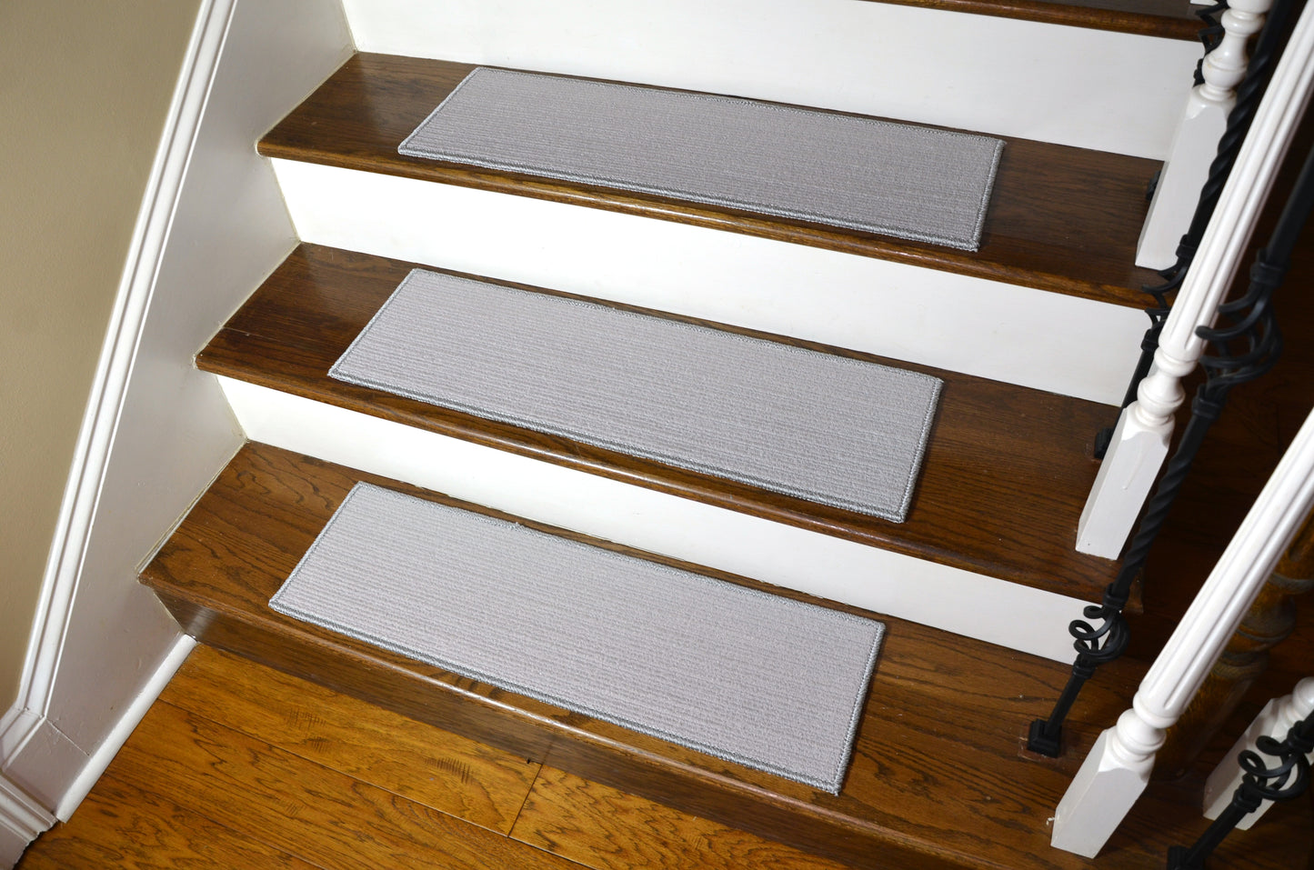 Silver Mist Low‑Profile Non‑Slip Stair Treads – Peel & Stick | Set of 15 (30" x 9")